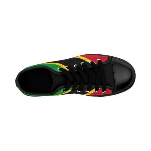 Saint Kitts and Nevis Flag Men’s Sneakers
